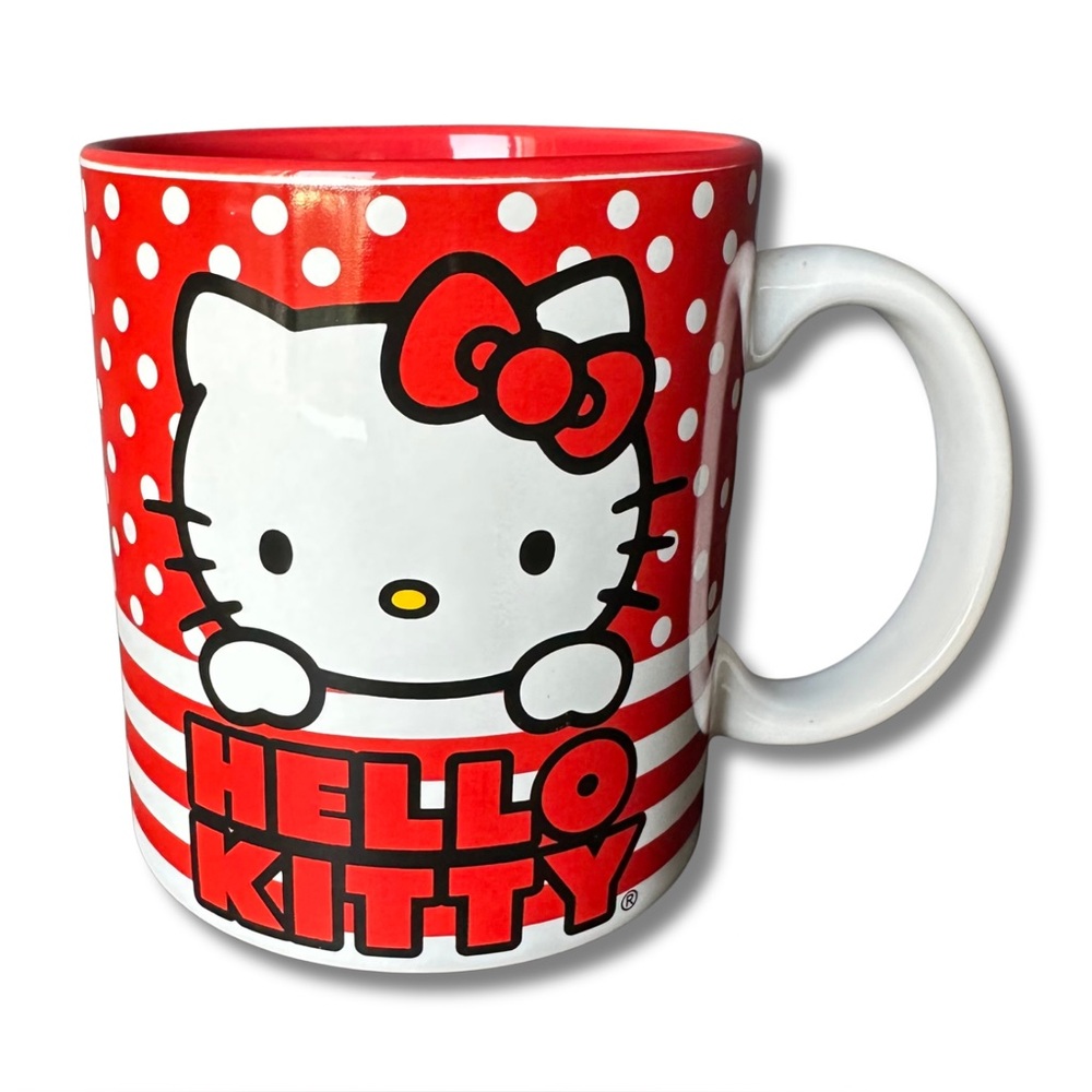 Red and white Hello Kitty 20 oz. Mug